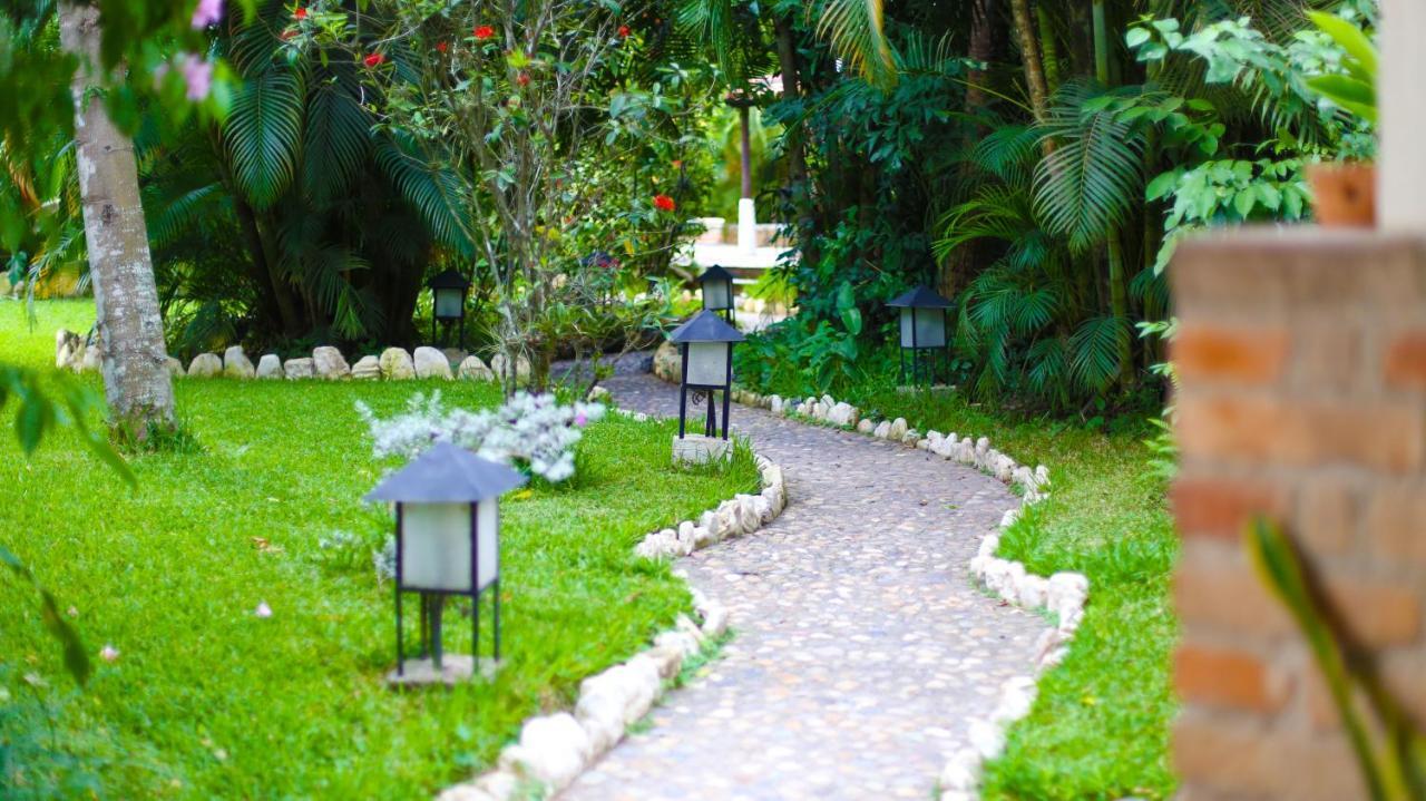 Hotel Ciudad Blanca Copan Exterior photo